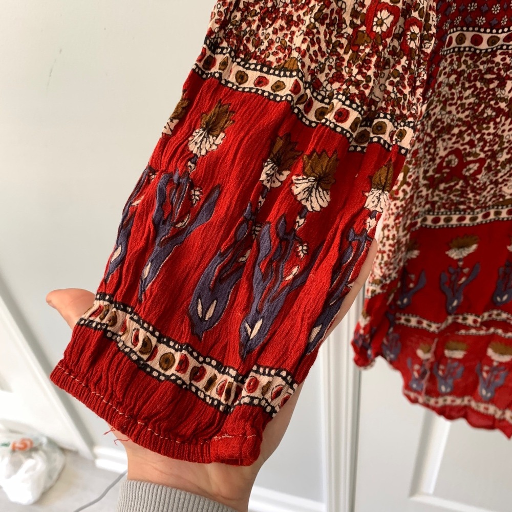 Raga Red Mixed Floral Print Boho High Low Tunic Top Size Medium R1312 - Picture 4 of 11